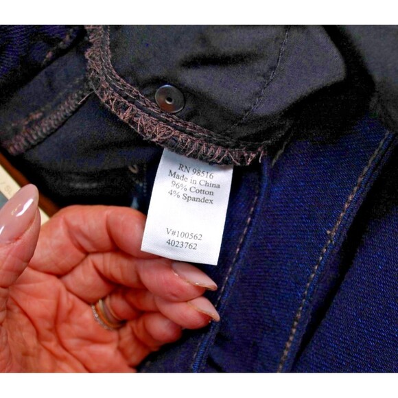 Coldwater Creek Jeans Women's Size 10 Dk Wash Slim Leg Capri Natural Fit NWT - Picture 4 of 7